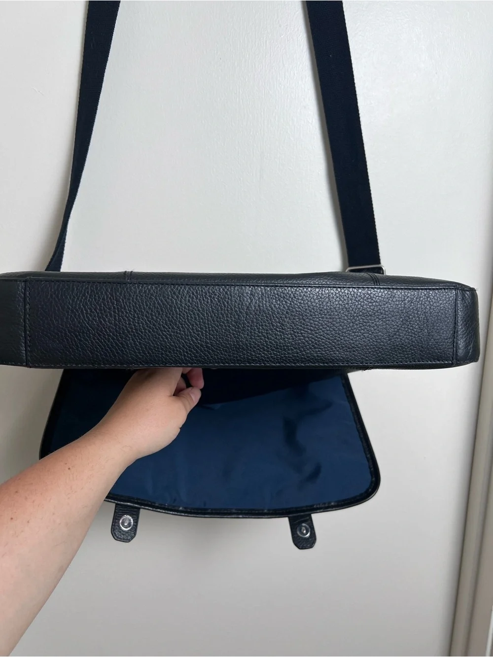 Cole Haan Black Genuine Leather Messenger Laptop Briefcase Crossbody Work Bag
